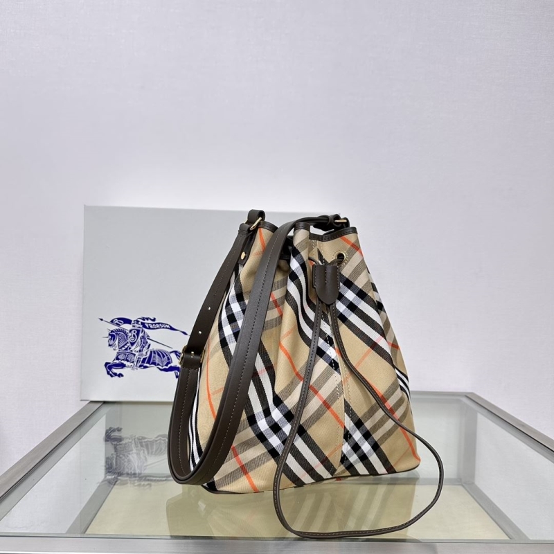 Bv*b*rry bucket bags